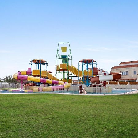 Ramada Hotel & Suites By Wyndham Aya Napa Dış mekan fotoğraf