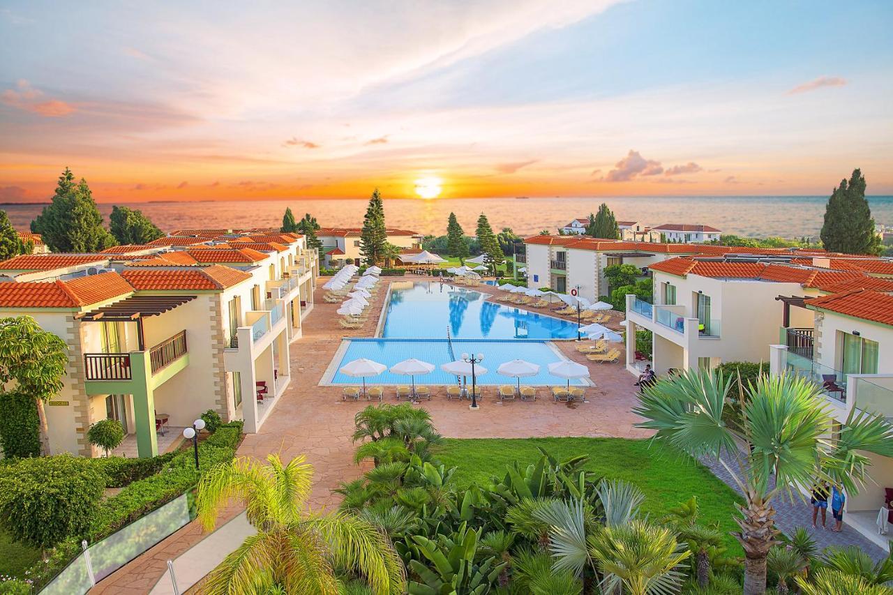 Ramada Hotel & Suites By Wyndham Aya Napa Dış mekan fotoğraf